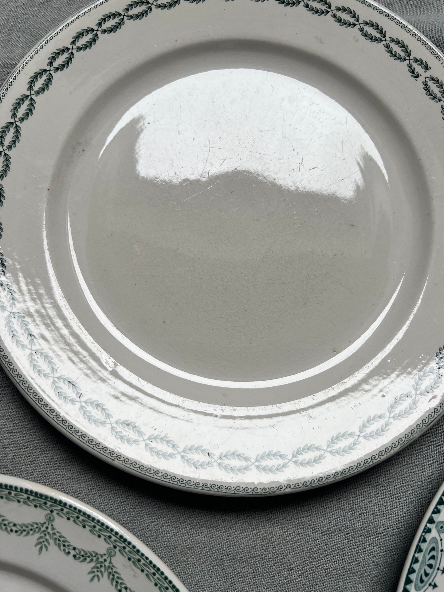 Collection Nadine - Assiettes plates